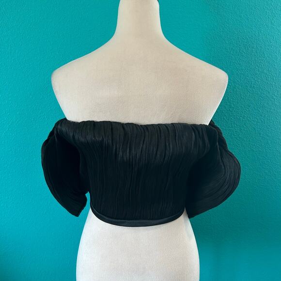 Line and Dot Black Audrey Off Shoulder Blouse Cropped Chic Party Womens Size XS - Picture 5 of 6